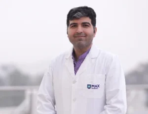 الدكتور-فارون-غوغيا---طبيب-عيون-وأحد-أفضل-أخصائيي-العيون